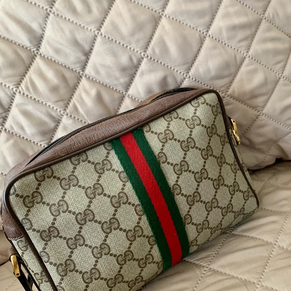 Gucci crossbody bag - Picture 2 of 16